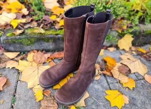 Brown high barefoot boots with zipper