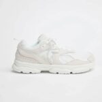 White wide toe box sneakers, product photo