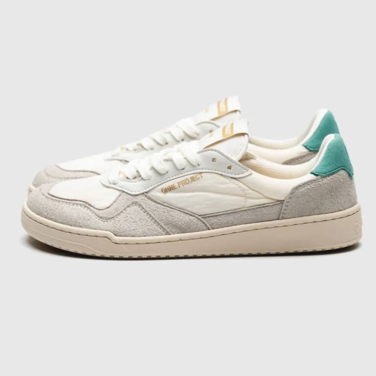 White wide toe box sneakers, product photo